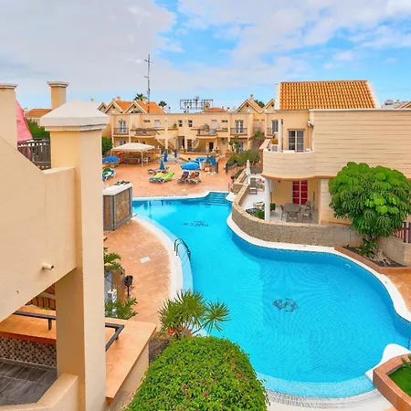 Yucca Park Апартаменты Адехе