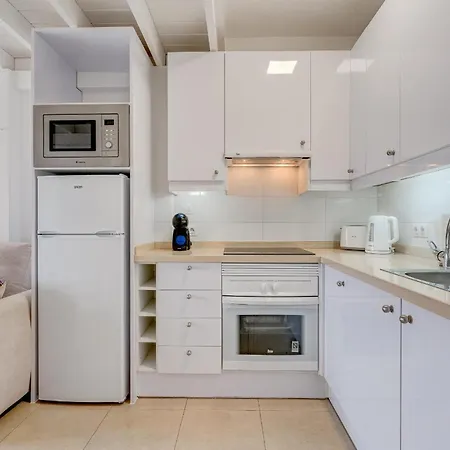Yucca Park Адехе