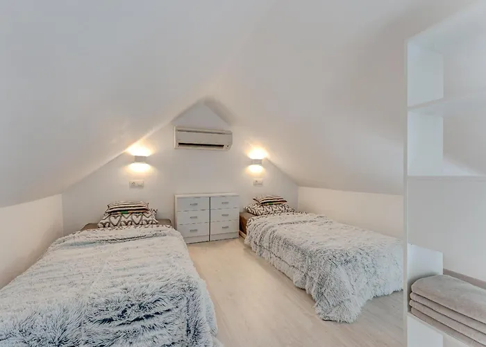 Yucca Park Апартаменты Адехе